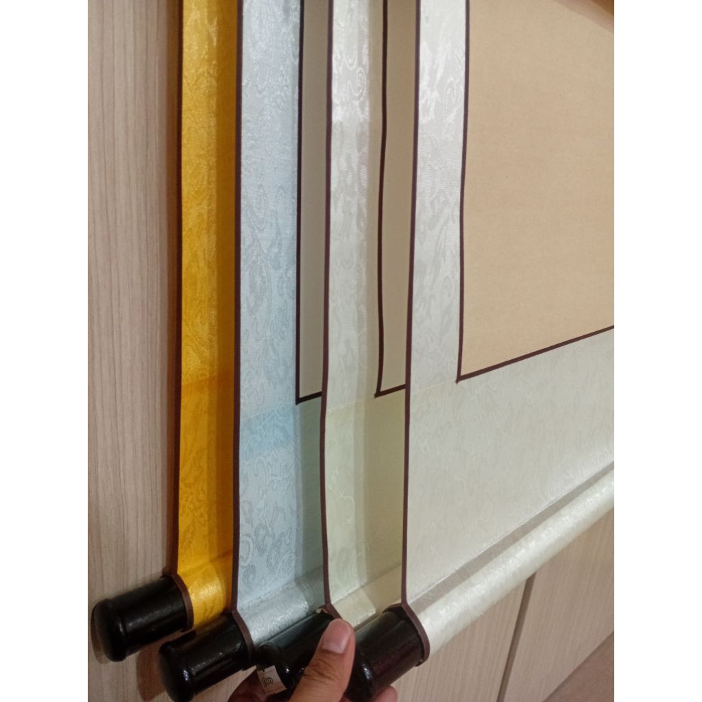 

Kertas Kaligrafi China Roll-Gulungan Bisa untuk Tulis dan Lukis Size 4Foot (69x138cm)