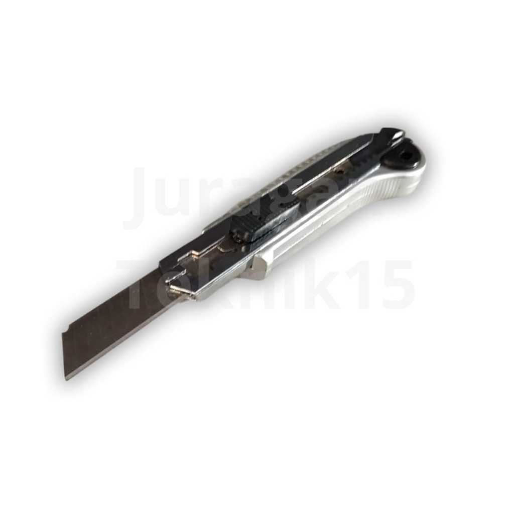 

Cutter FREED / Cuter Besar FREED Cutter Besi A333 + Isi Refill 4 Pcs Pisau Pemotong Serbaguna