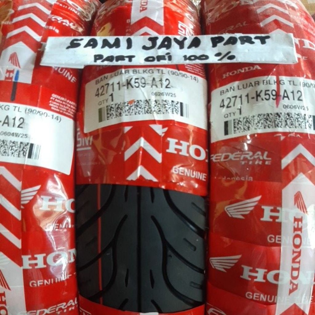 BAN LUAR BELAKANG TUBLES MATIC FEDERAL AHM UKURAN 90/90-14 BEAT,VARIO 110,VARIO 125 ORI MOTOR MATIC 