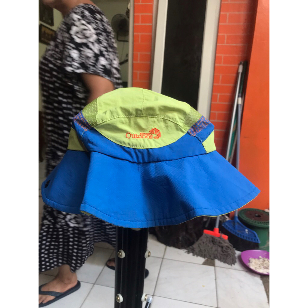 Topi rimba thrifting sprots outdoor