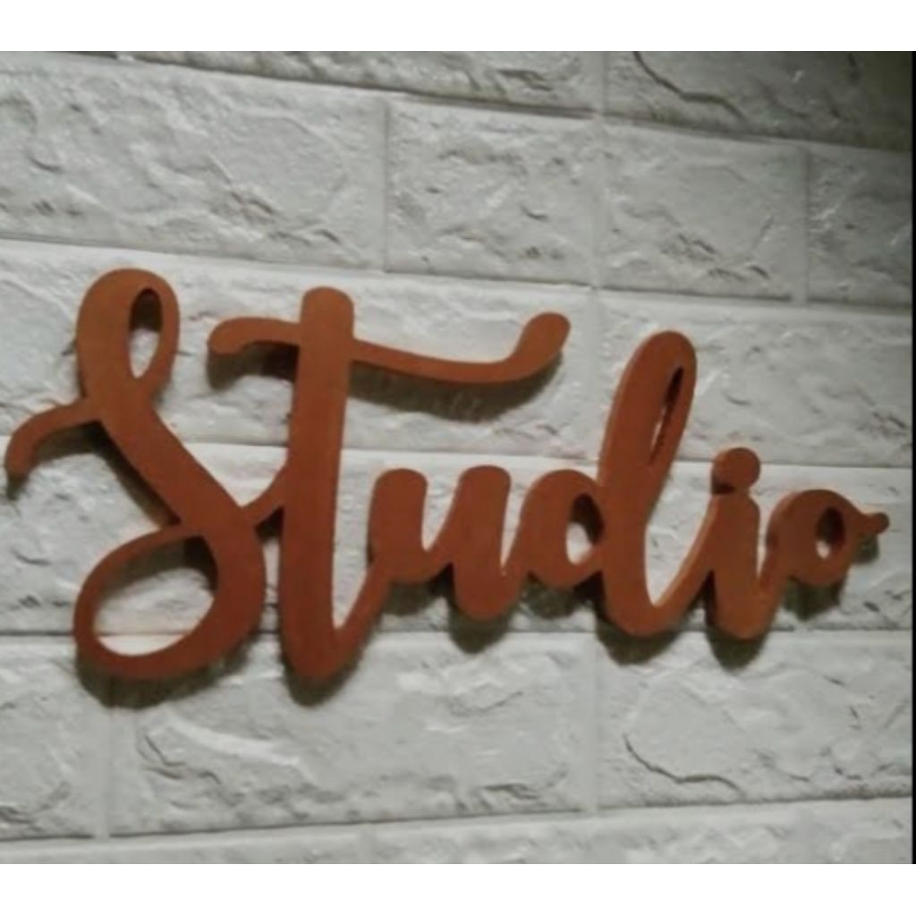 huruf timbul kayu, tulisan kayu, huruf estetik, ukiran nama, tulisan nama