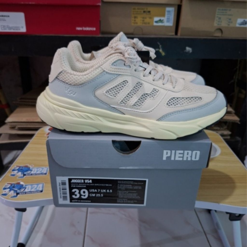 PIERO SEPATU SNEAKERS PIERO JOGGER V54