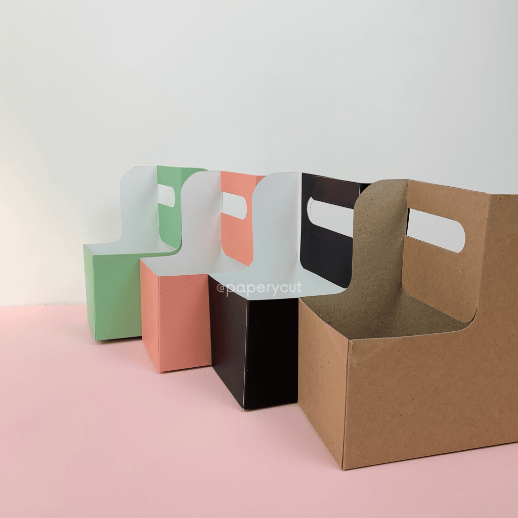 

(ISI 5 PCS) Box Handle Coffee Kopi Cup Holder Botol Toples Jar Cookies Bucket Flower Takeaway 20 x 10 x 10 cm