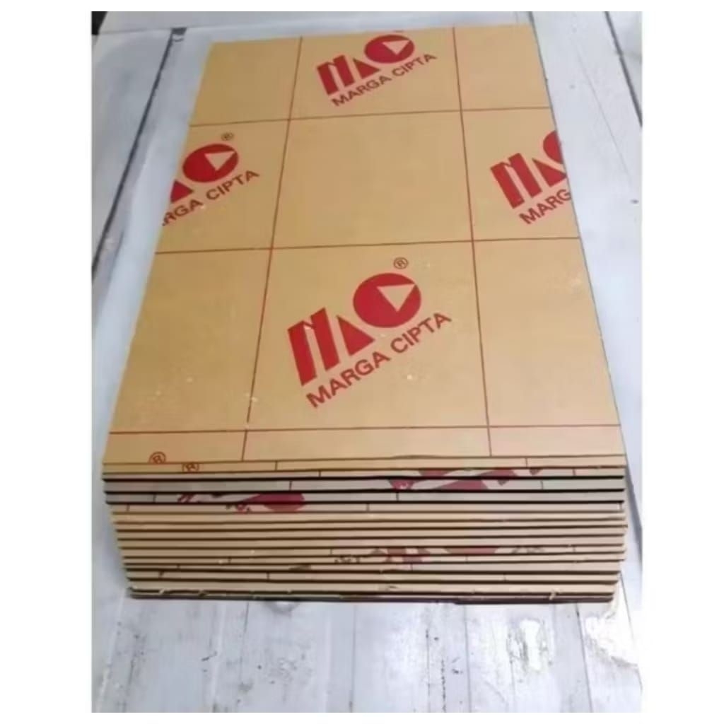 

Akrilik Lembaran 2mm UK 15 x 75 cm MARGA CIPTA