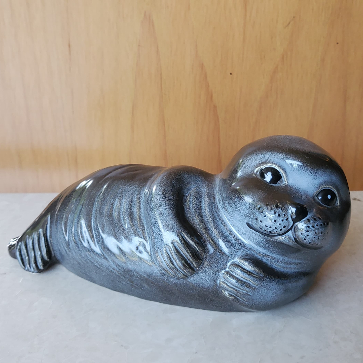 TRISENSA CERAMICS - PAJANGAN RUMAH PATUNG DEKORASI KERAMIK BENTUK ANJING LAUT