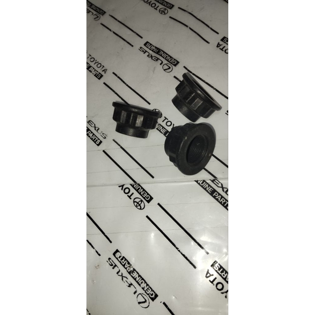 mur as roda depan toyota yaris,vios original