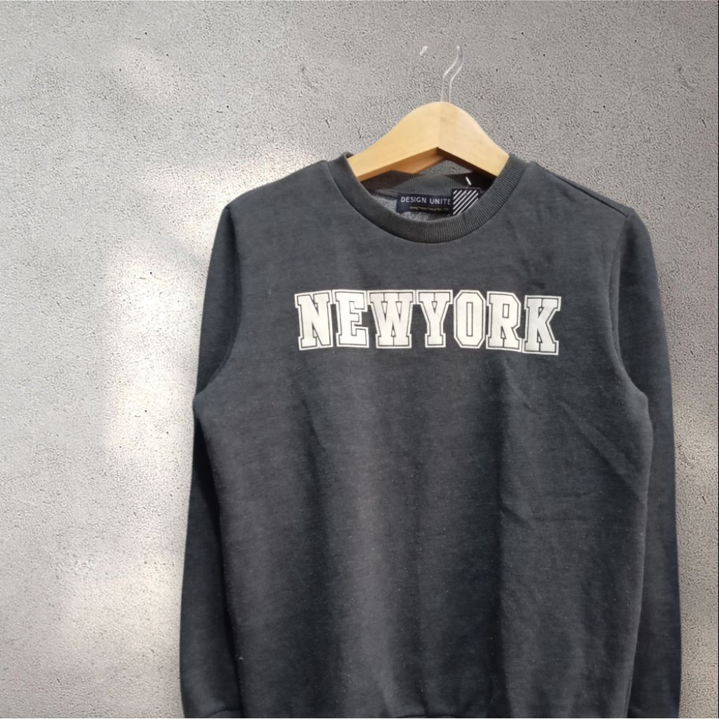 Crewneck Design United