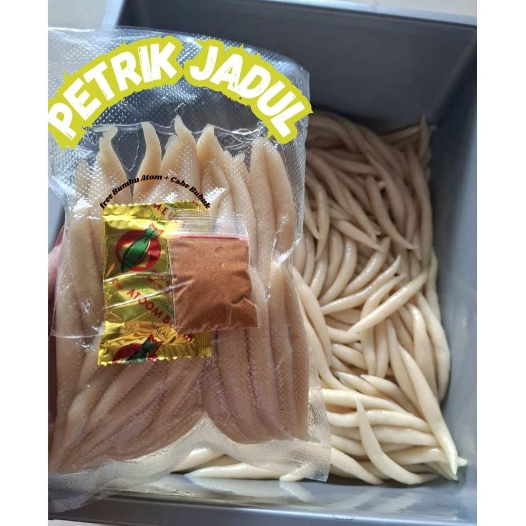 

Petrik atau cicos jajanan jadul kemasan 450grm free 1pcs atom+cabe bubuk