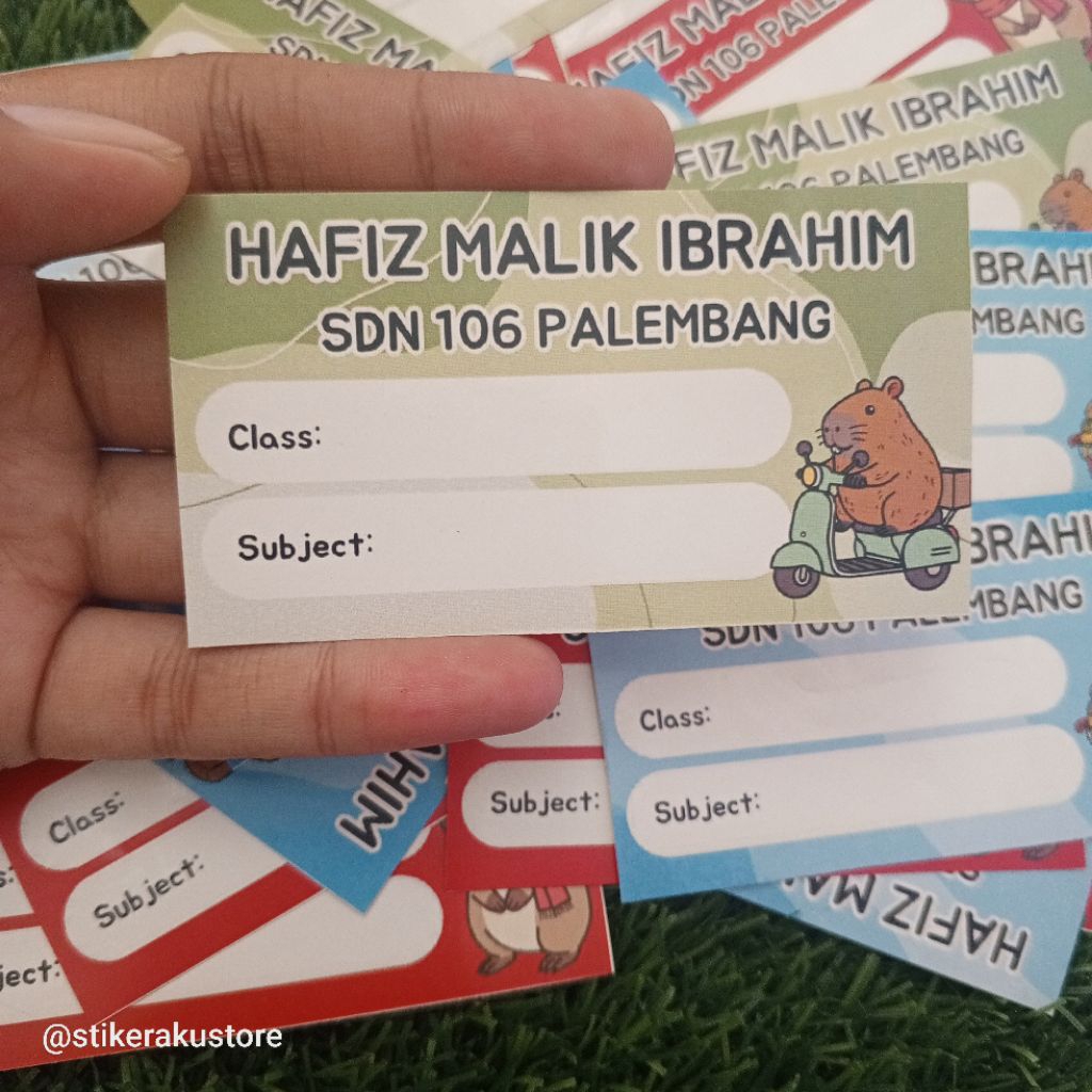 

Stiker Label Nama Buku Anak Isi 25 pcs/Ukuran 5x9 cm/ Tema Capybara