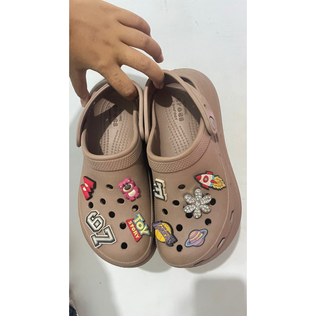 crocs coklat ori