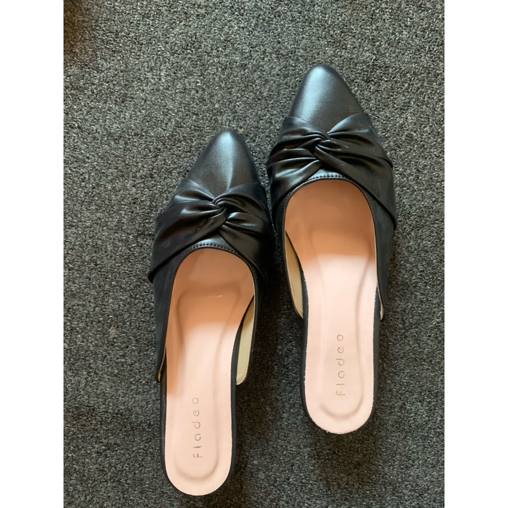 Flatshoes sendal wanita Fladeo