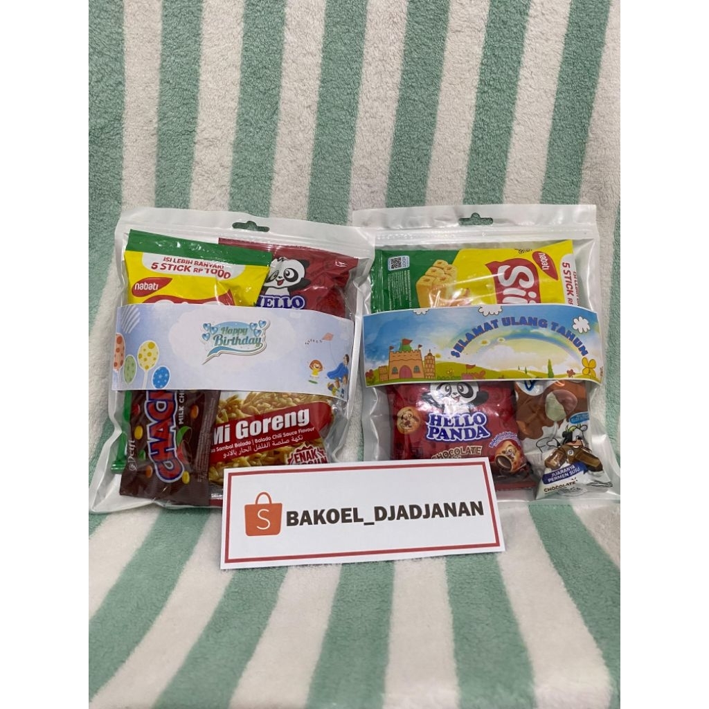 

Hampers Ulang Tahun/Jajan Ulang Tahun Anak/Bingkisan Ulang Tahun/Hampers Wisuda/Gift Snack