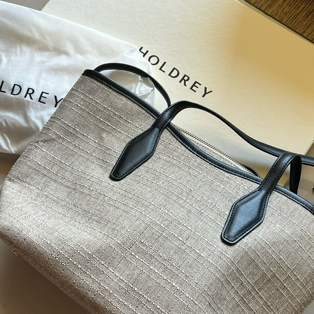 [PRELOVED] HOLDREY - Gia Tote Bag Medium Oat Black