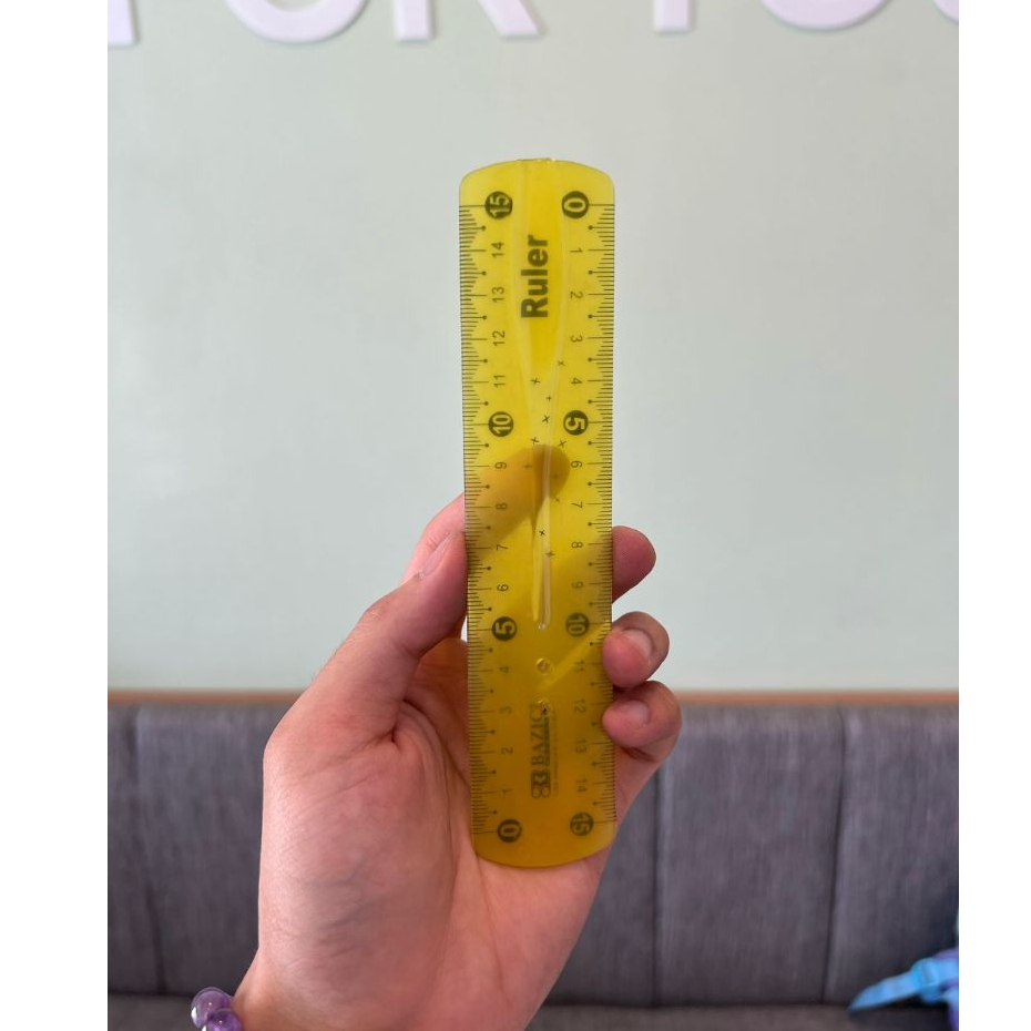 

Penggaris Bazic 15 cm Lentur