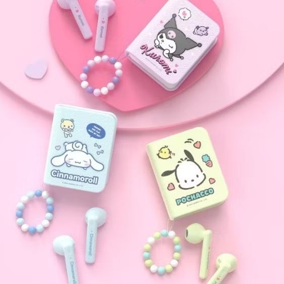 AIRPODS ORIGINAL SANRIO LICENSE AIRPODS BUKU SANRIO BLUETOOTH KUROMI CINNAMOROL POCHACOO