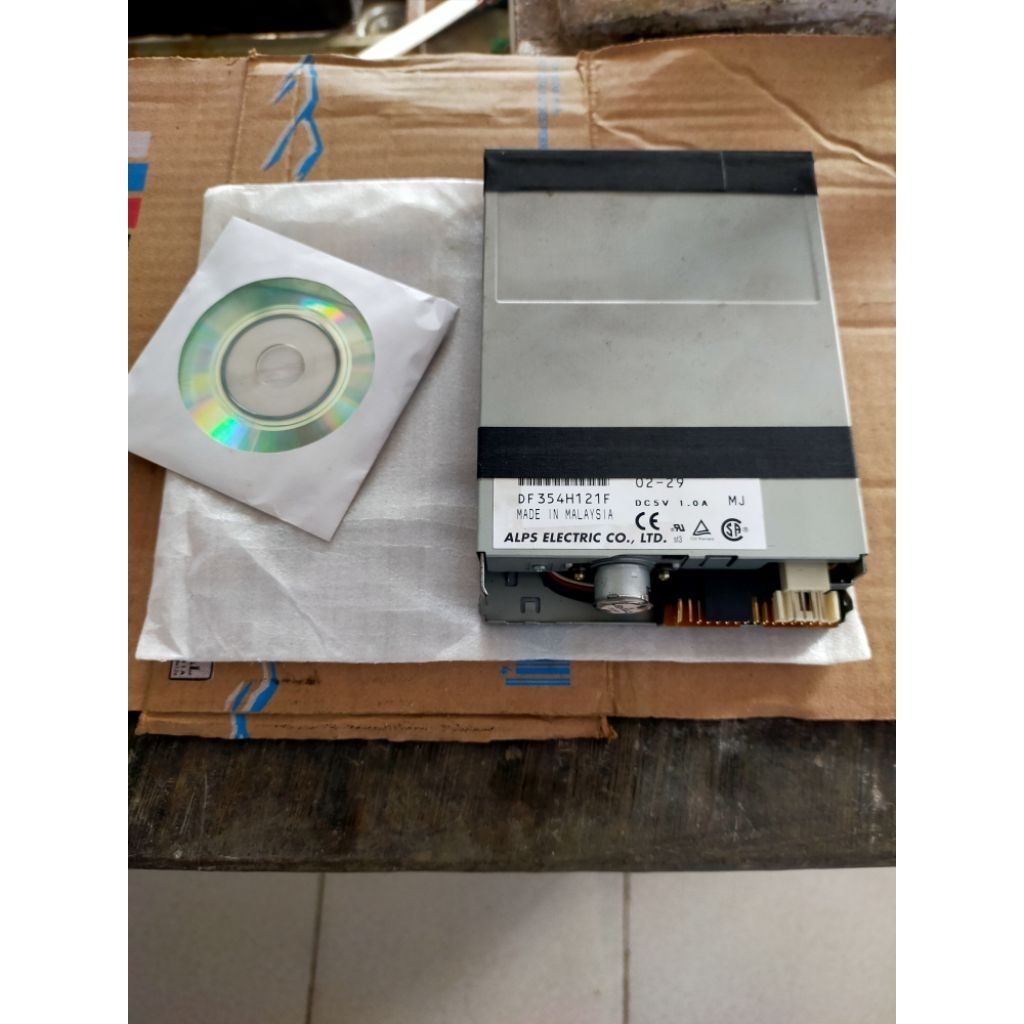 Tempat Disket jadul keyboard Yamaha Psr 2000 atau 2100 Original Copotan