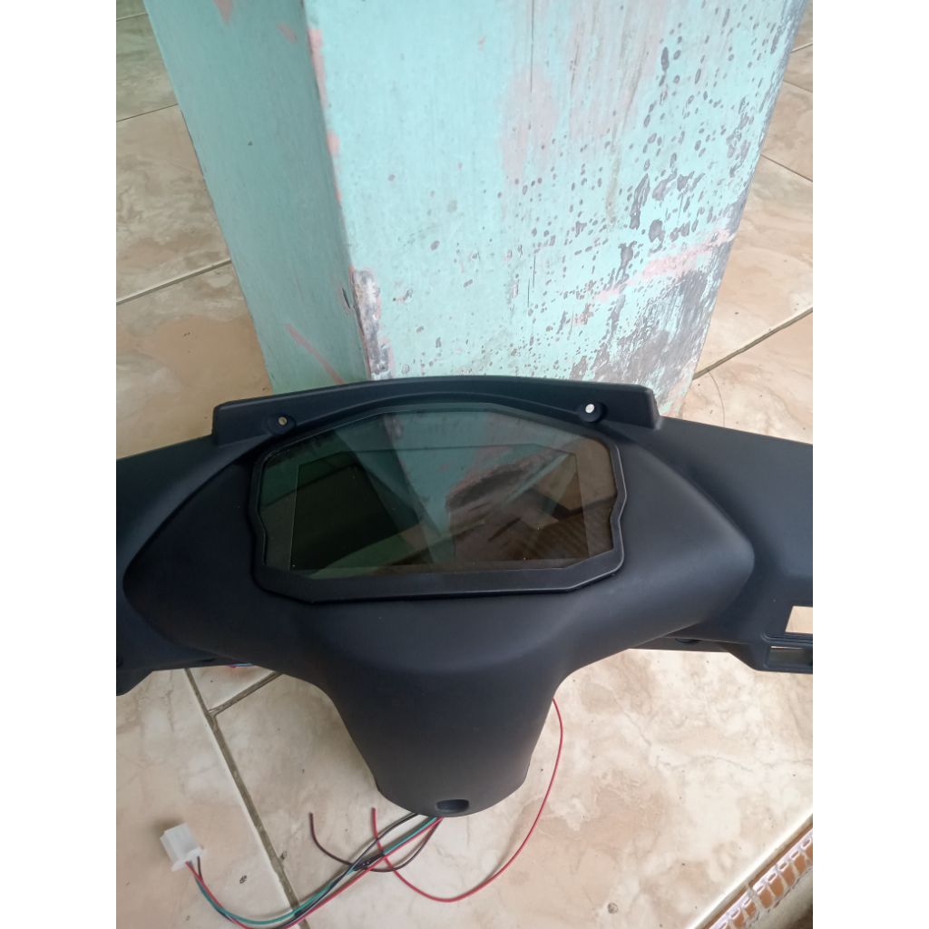 Batok belakang vario 110 karbu custom speedometer digital