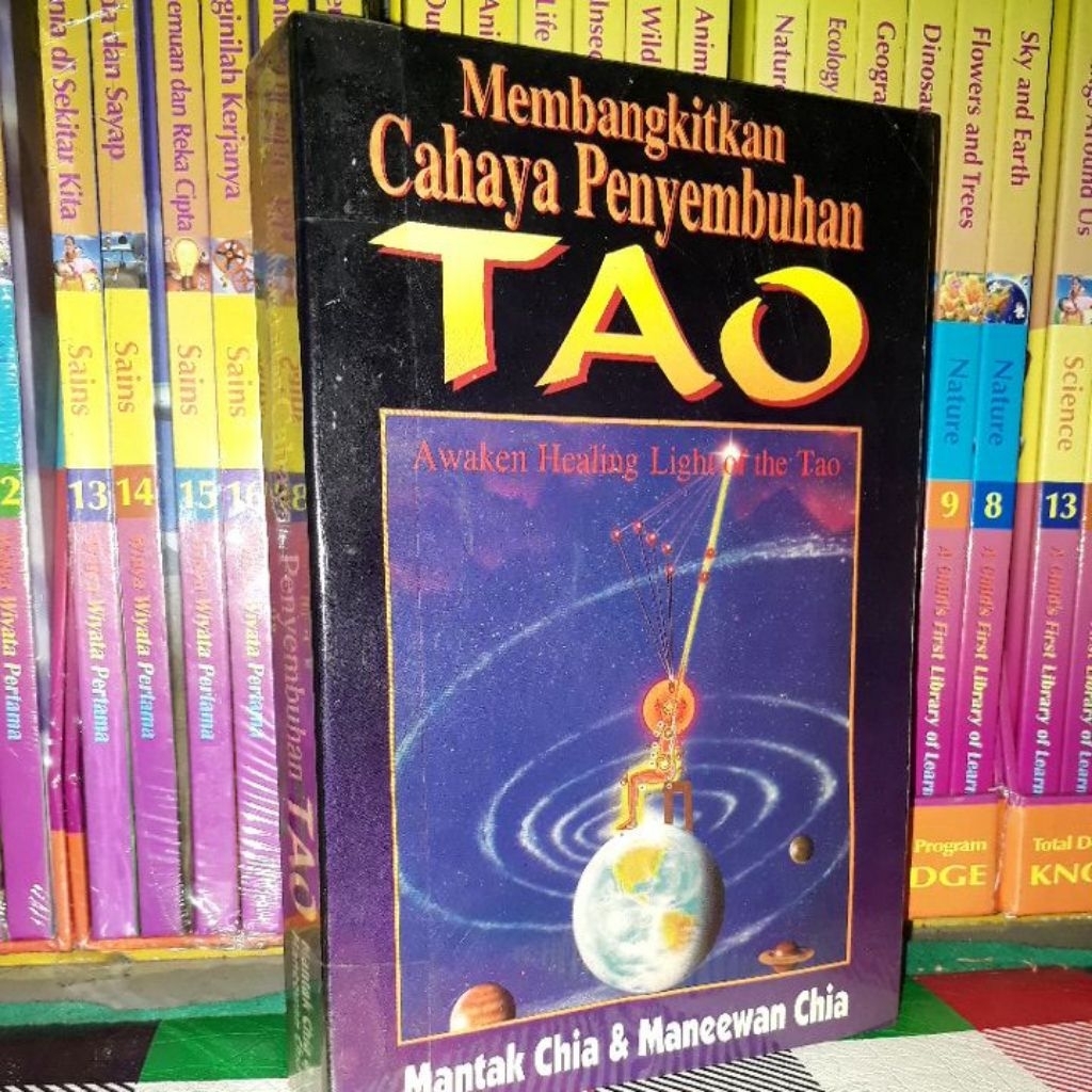 MANTAK CHIA MEMBANGKITKAN CAHAYA PENYEMBUHAN TAO AWAKEN HEALING LIGHT OF THE TAO