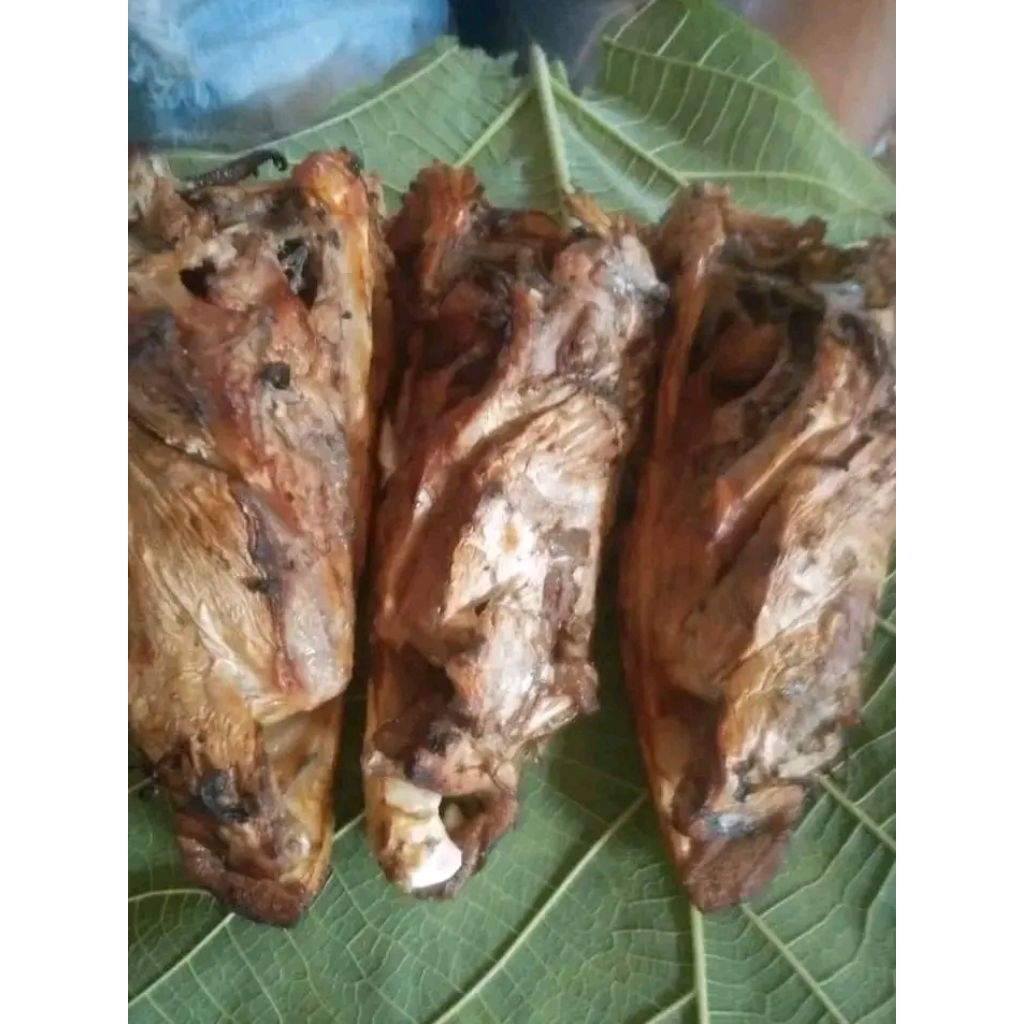 

kepala manyung 1 bungkus isi 3 berat 800 gr