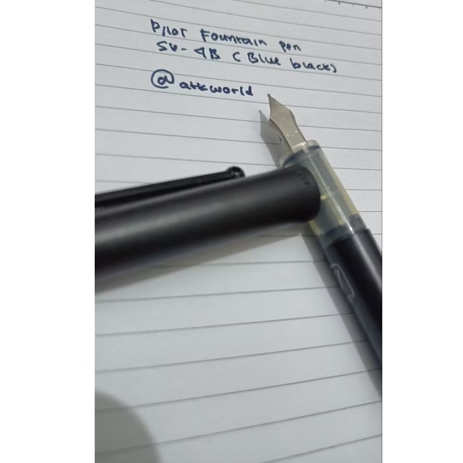 

Pilot Fountain Pen SV-4B disposable Fountain Pen (Blue Black Ink)