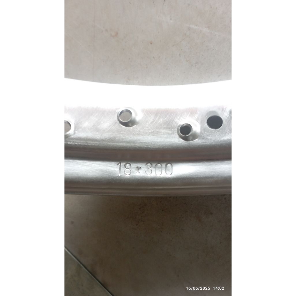 vrelg ring 16 18 lebar 500 300 satu set velg jari jari ring 16 18 velg custum velg motor