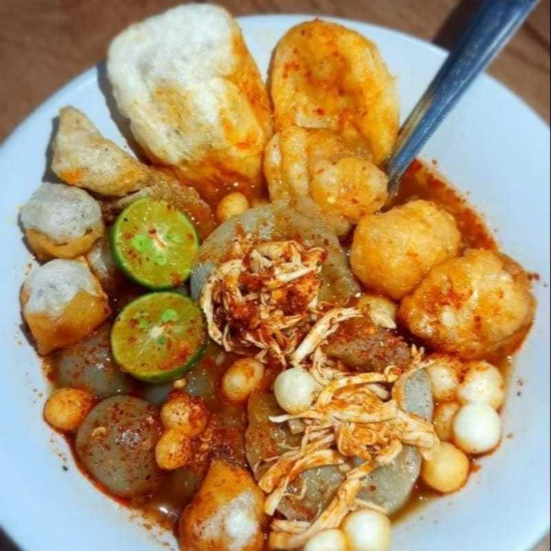 

BASO ACI Sedang 1 BUNGKUS ISI AYAM SUIR