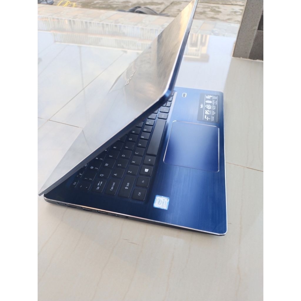 LAPTOP ACER SWIFT 3 core i5 gen 8
