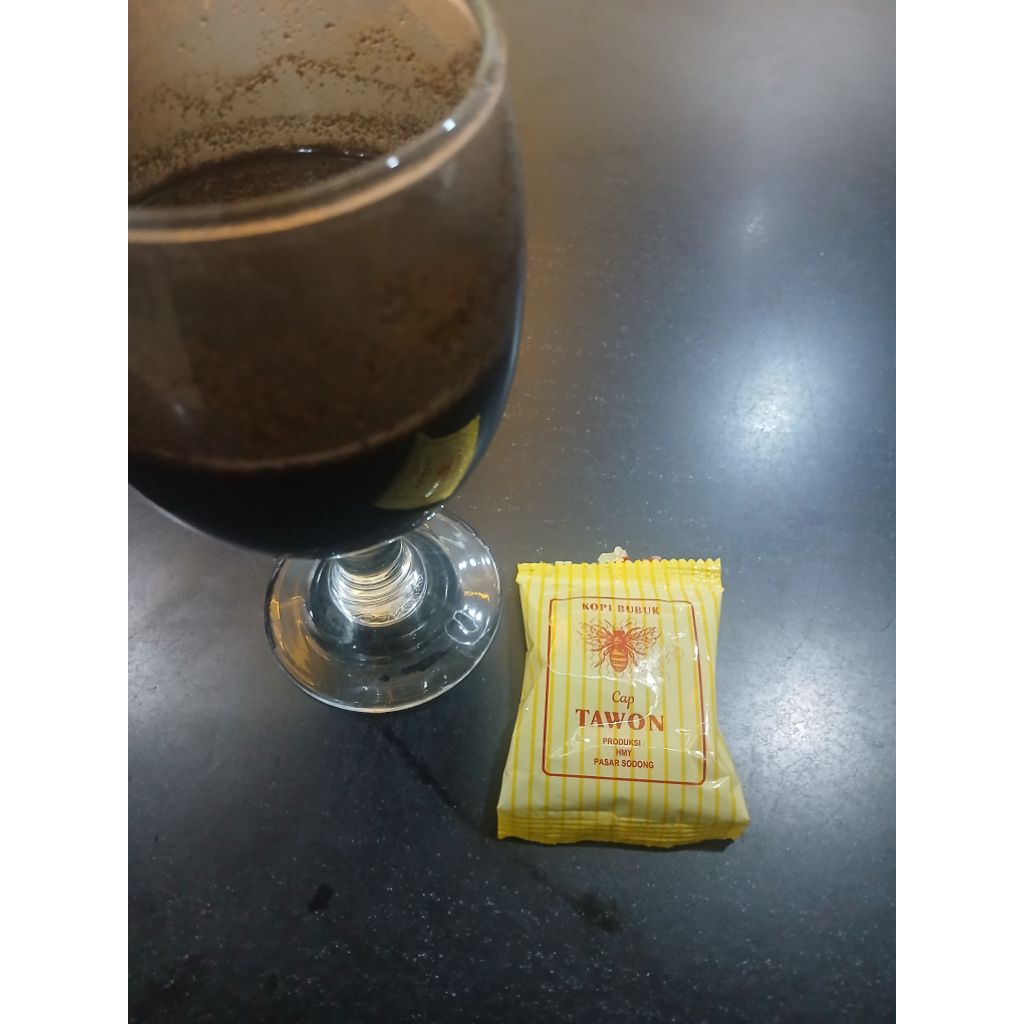 

kopi hitam cap tawon 1bal