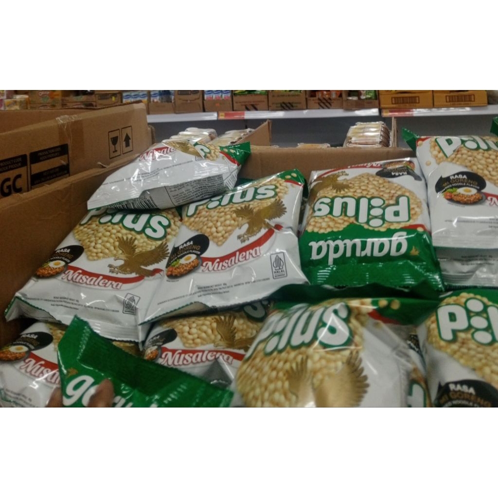 

GARUDA SNCAK PILUS MIE GORENG KEMASAN 90 GRAM