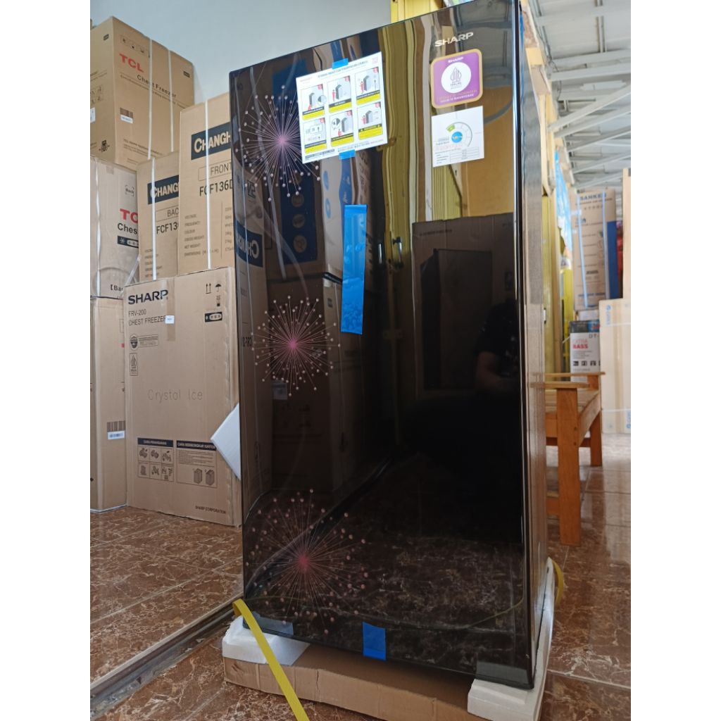 kulkas Sharp 1 pintu/ kulkas Sharp sj 187mg 166L