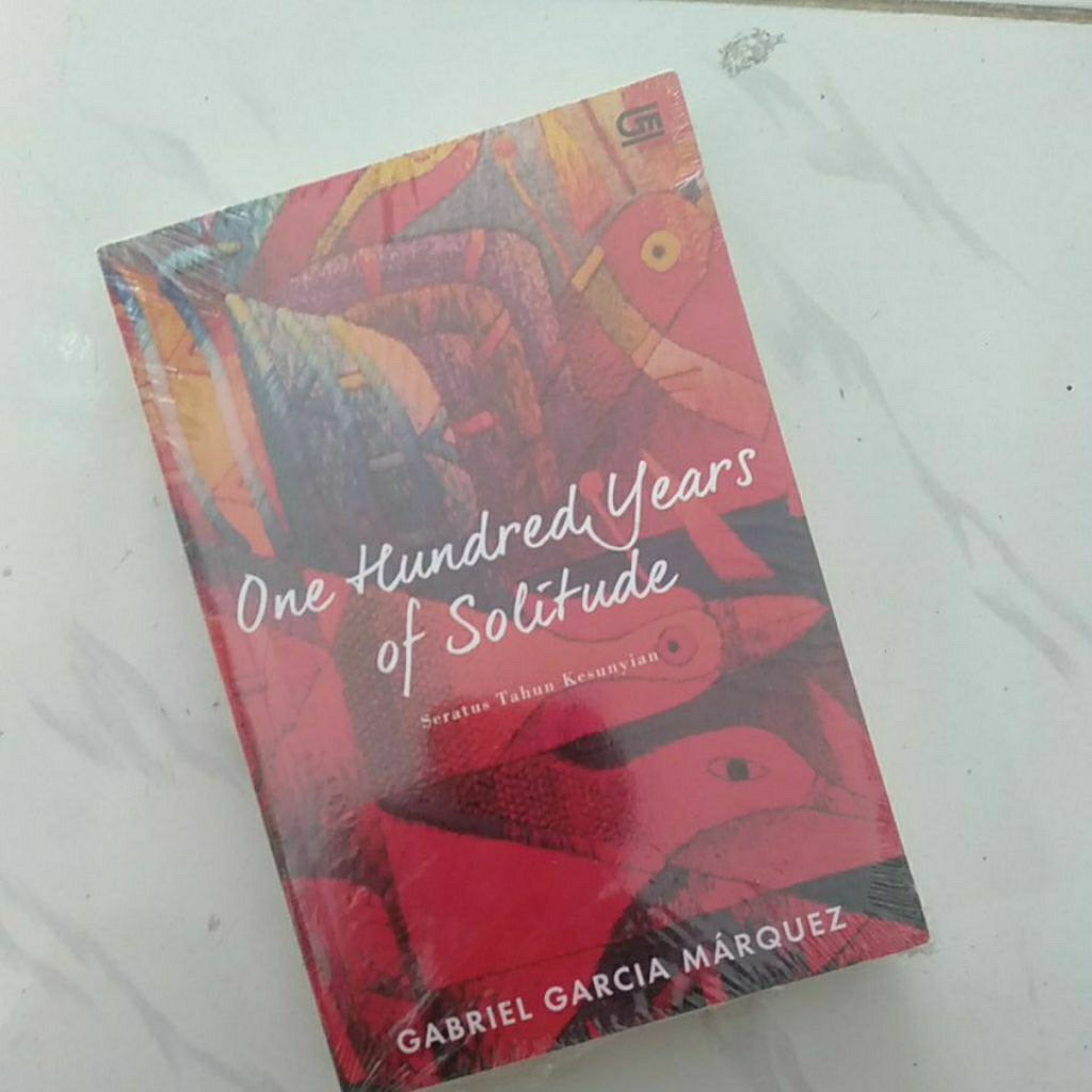 seratus tahun kesunyian gabriel garcia