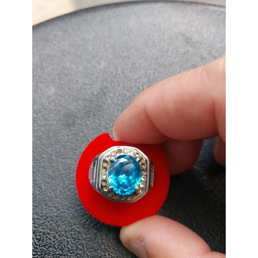 Batu BLUE TOPAZ Oval