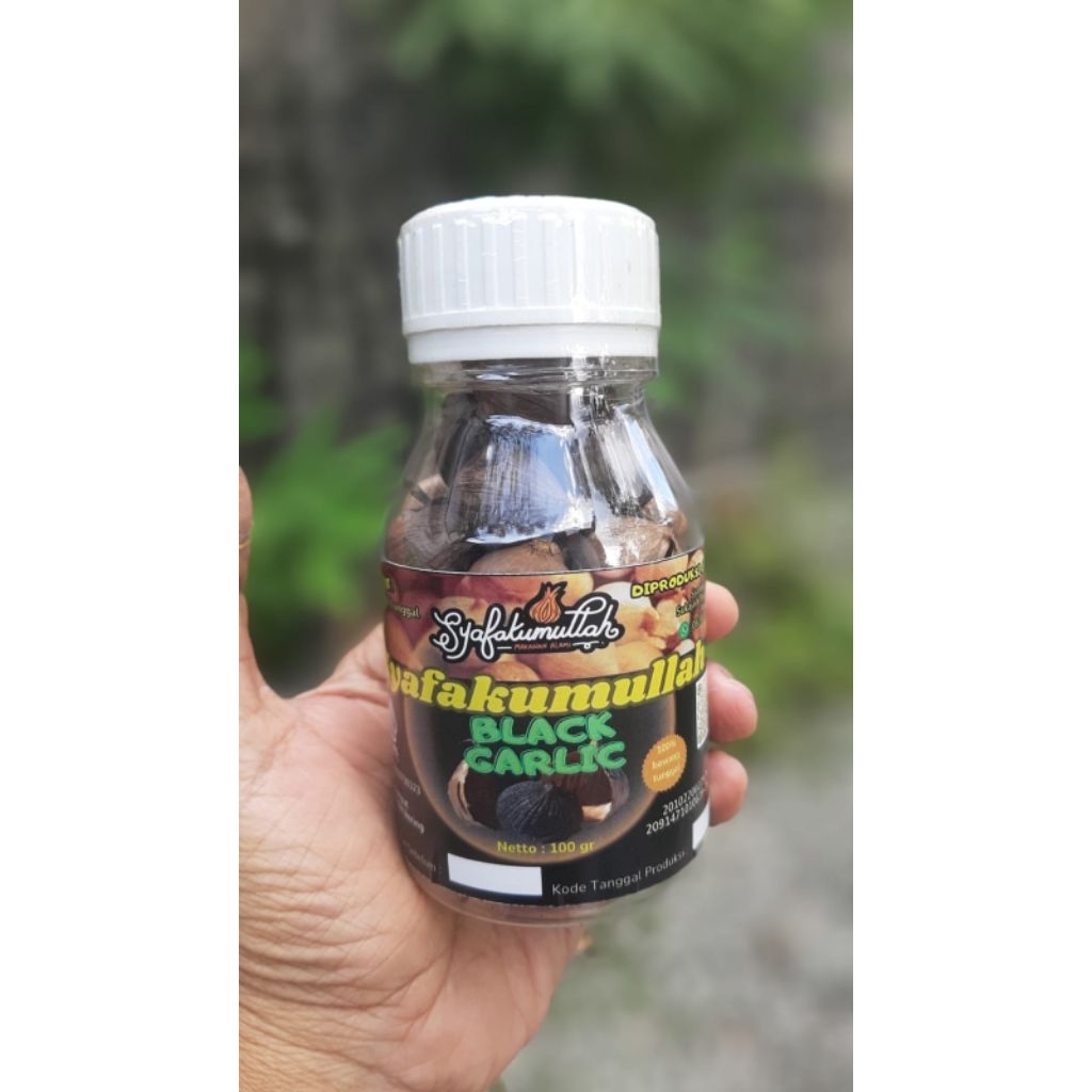 

Syafakumullah Black Garlic Premium 100grm