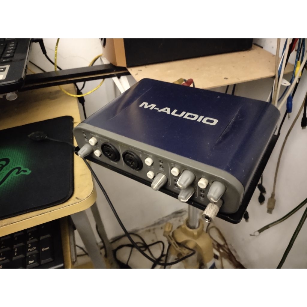 M - AUDIO ( FAST TRACK PRO)