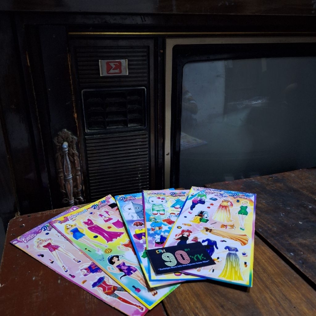 BK Boneka Kertas SEDANG 1lembar GIRLS PLAY Series. Mainan BP Bepe Bepean Bongkar Pasang Papper Doll 