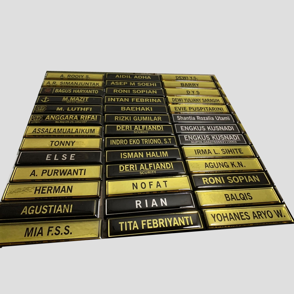 

Name Tag Papan Nama Dada Gold Magnet Penitik Resin Pns Security Dokter Perawat Siswa Siswi Umum