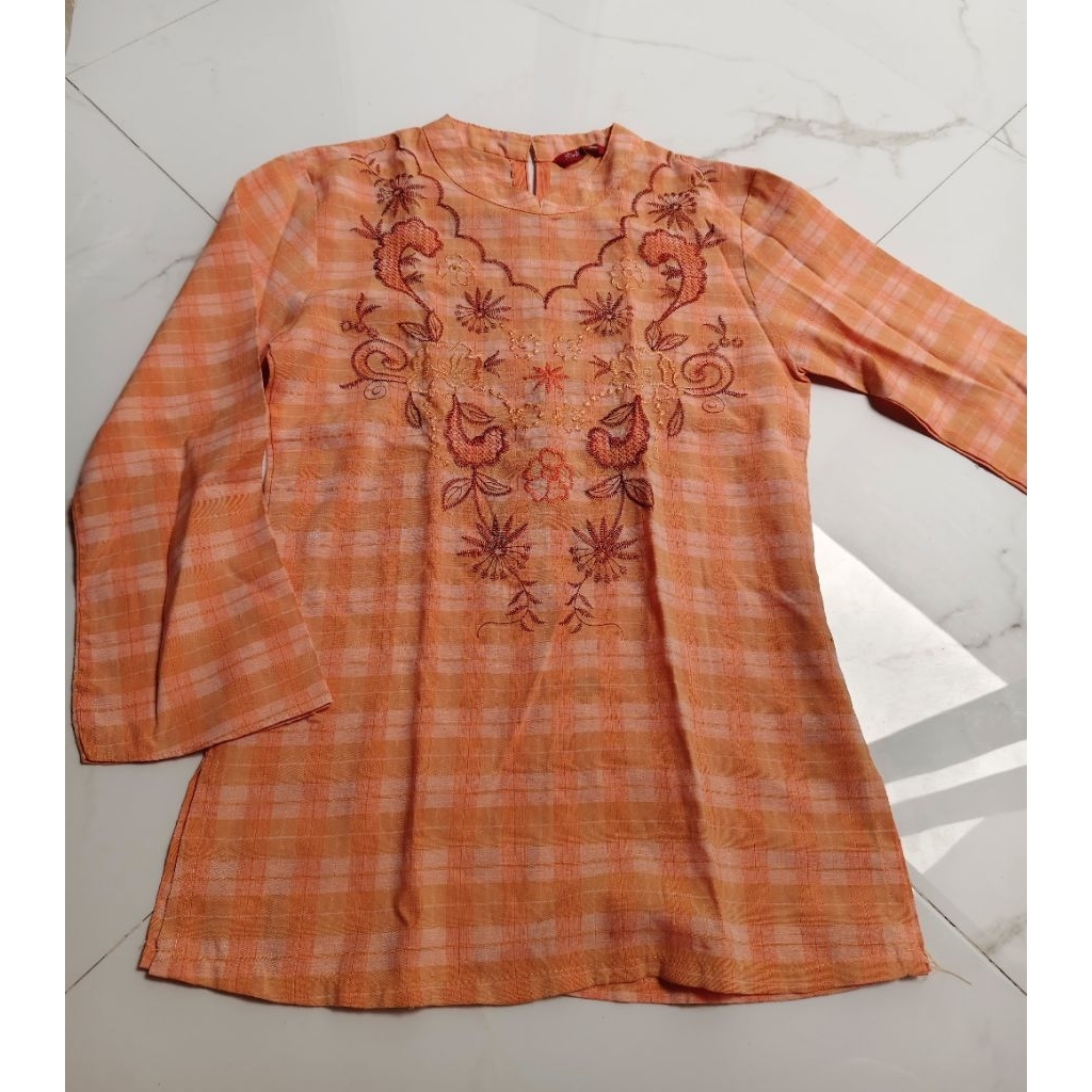 preloved baju atasan wanita bordir muslim