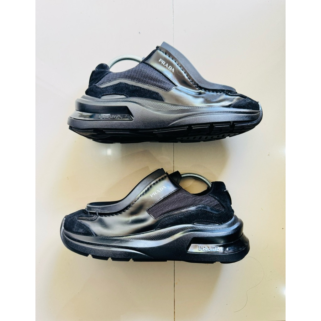 Sepatu Prada Model Sport Size 5 (40)