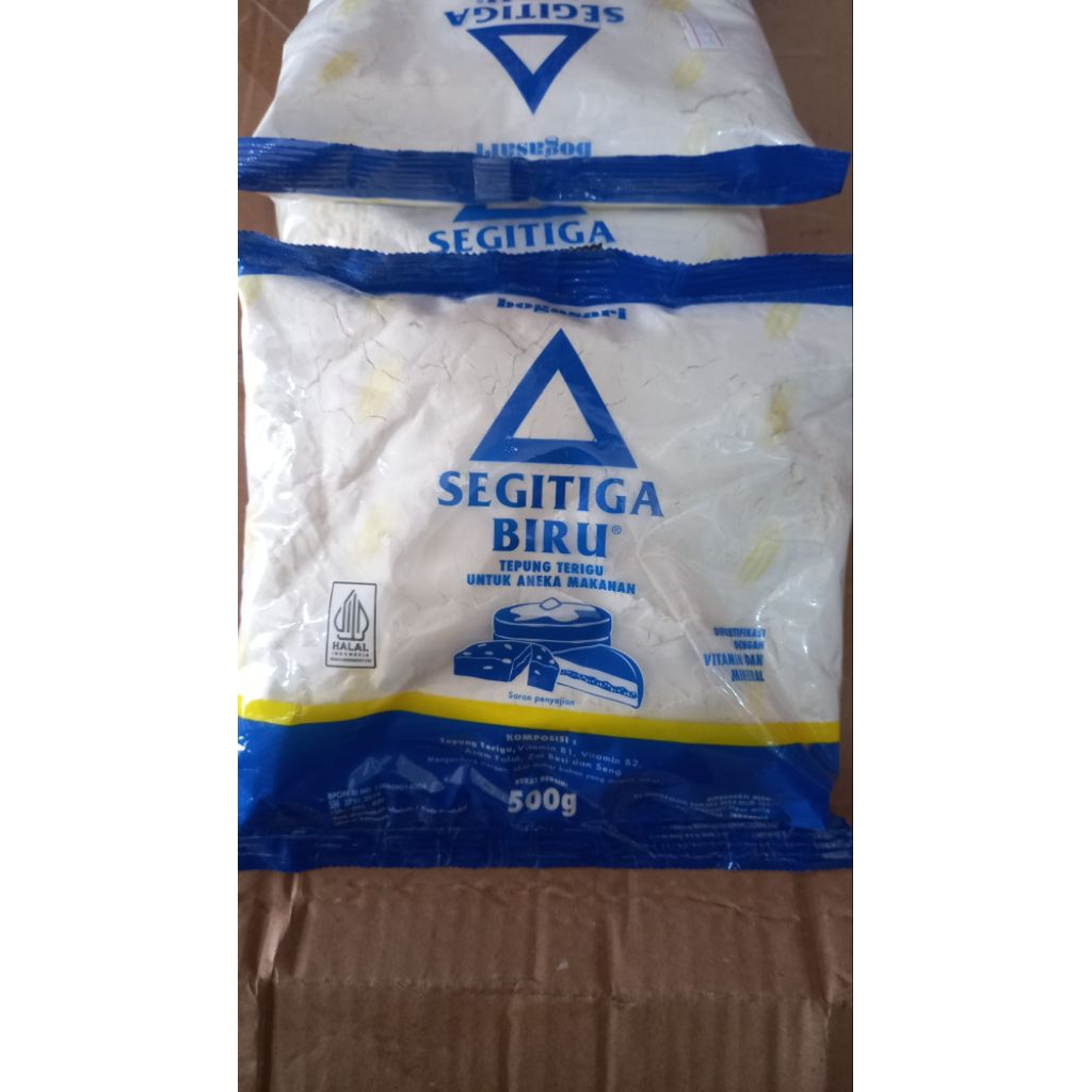 

Tepung terigu Segitiga biru 1kg / Tepung Segitiga biru