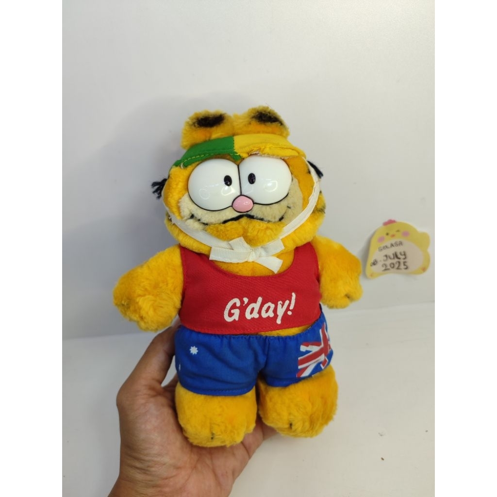 boneka Garfield costum vintage original