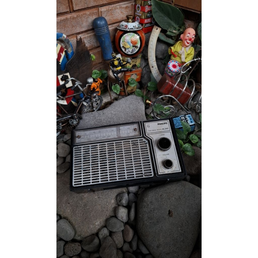 Radio phillips vintage jadul lawas kuno vintage display 125rb anggap mati