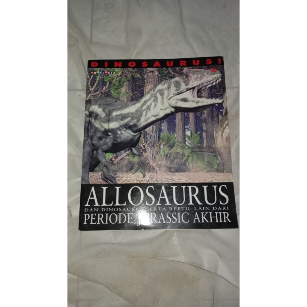 Buku Dinosaurus