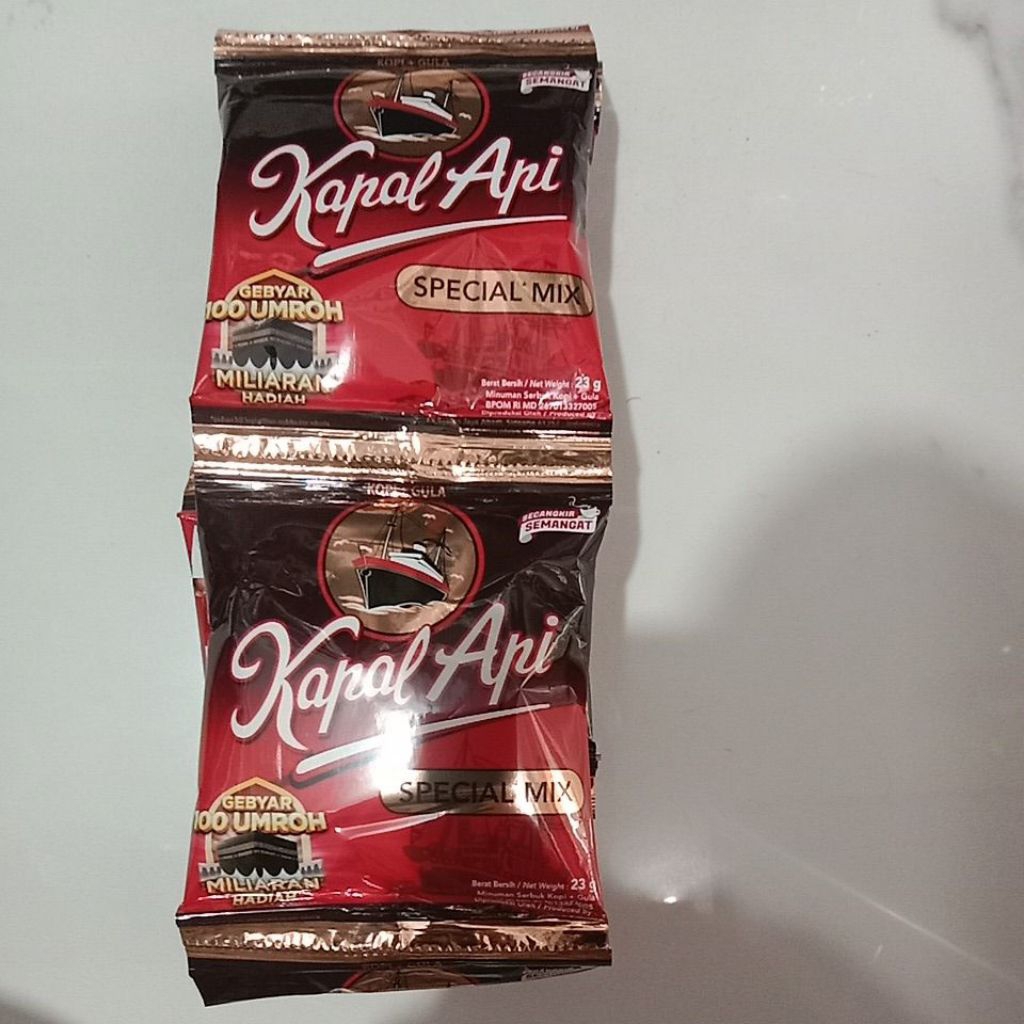 

Kopi Kapal Api Rencengan
