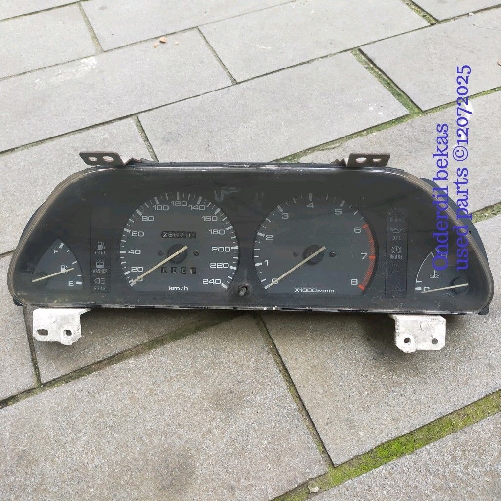 speedometer Mazda 323 interplay analog