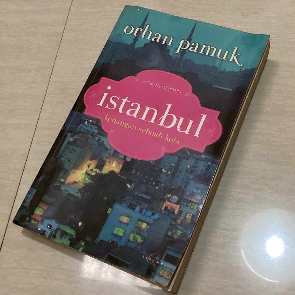 orhan pamuk istanbul