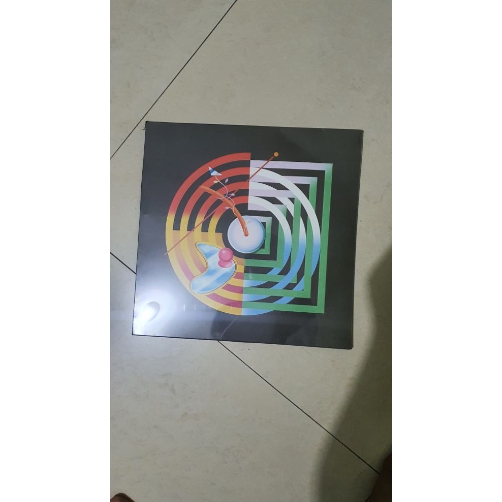 Ali Radio Vinyl Patterns piringan Hitam