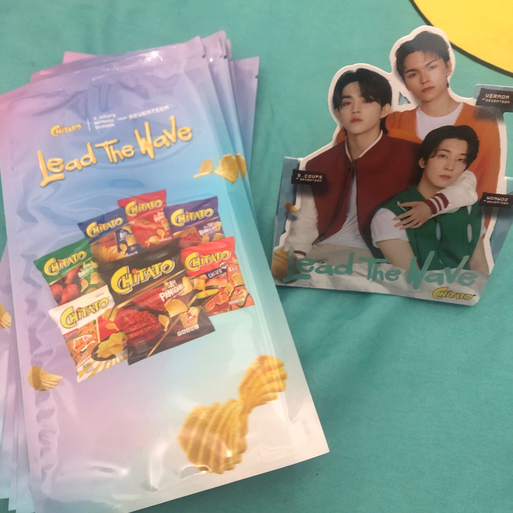 seventeen x chitato photo standee