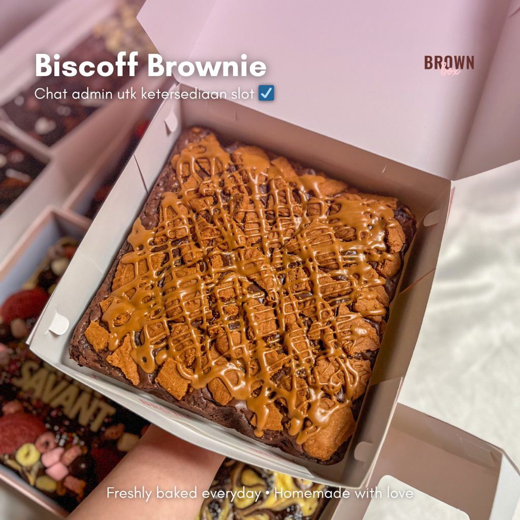 

Premium Baked Lotus Biscoff Fudgy Brownies (18x18)