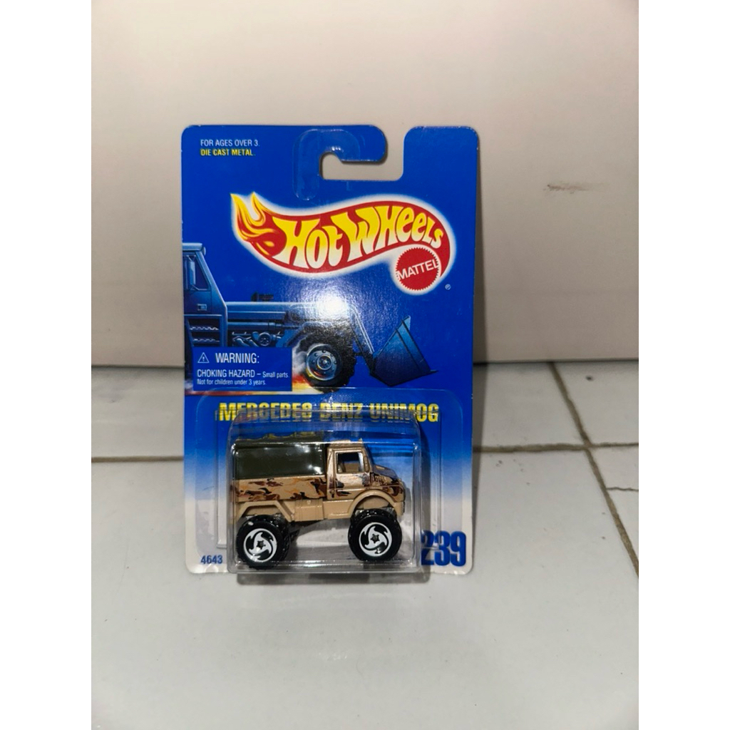 Hot wheels Mercedes Benz Unimog