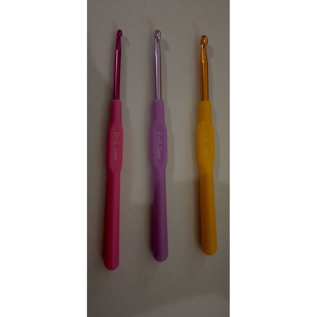 hakpen rajut /hakpen/jarum rajut